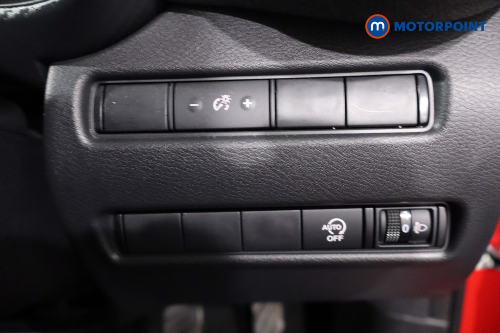 Nissan Juke Acenta Premium Manual Petrol SUV - Stock Number (1621212) - 17th supplementary image