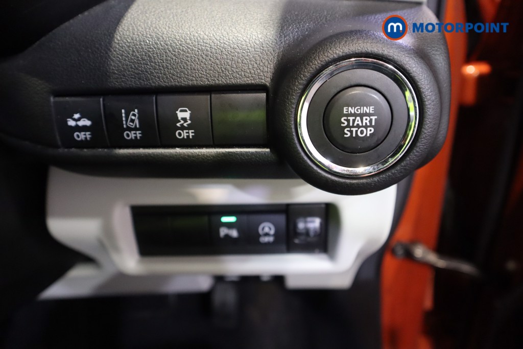Suzuki Swift Motion Automatic Petrol Hatchback - Stock Number (1621392) - 13th supplementary image