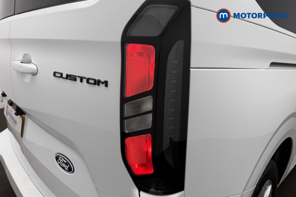 Ford Transit Custom Limited Automatic Diesel Standard Roof Minibus - Stock Number (1605094) - 19th supplementary image