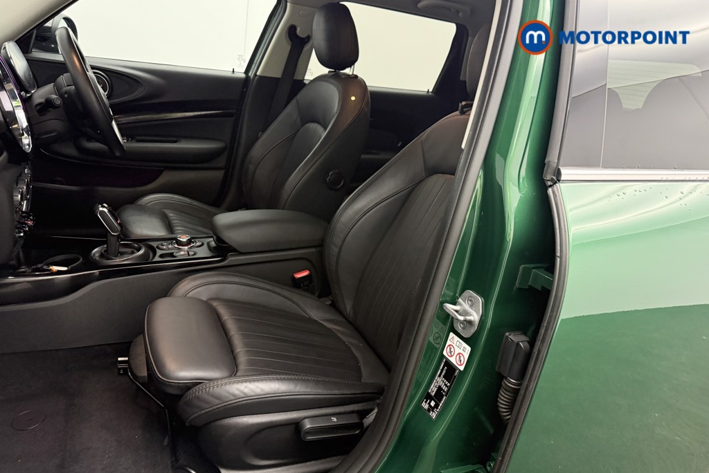 Mini Clubman Cooper Exclusive Automatic Petrol Estate - Stock Number (1606336) - 2nd supplementary image