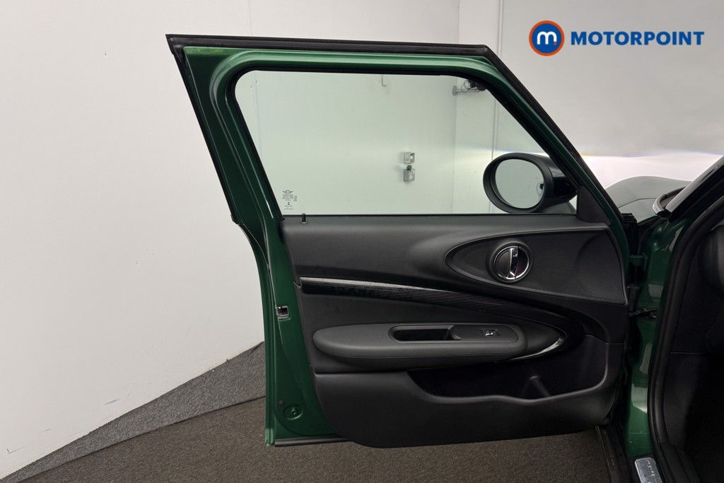 Mini Clubman Cooper Exclusive Automatic Petrol Estate - Stock Number (1606336) - 4th supplementary image