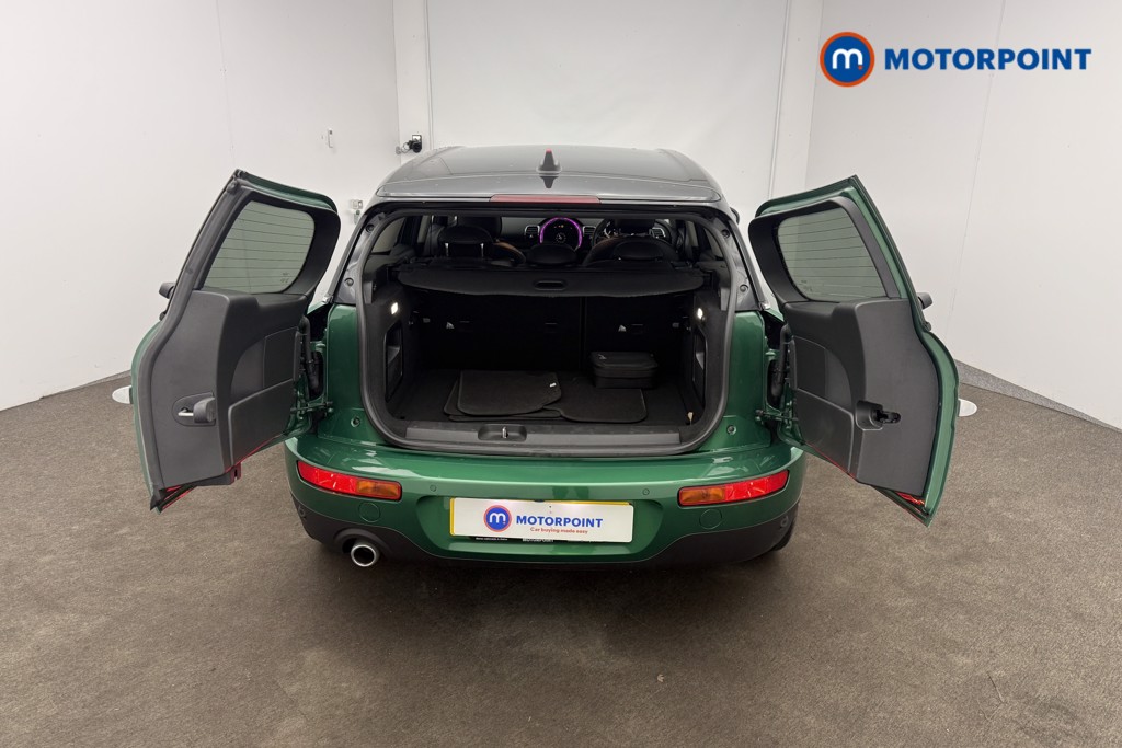 Mini Clubman Cooper Exclusive Automatic Petrol Estate - Stock Number (1606336) - 12th supplementary image