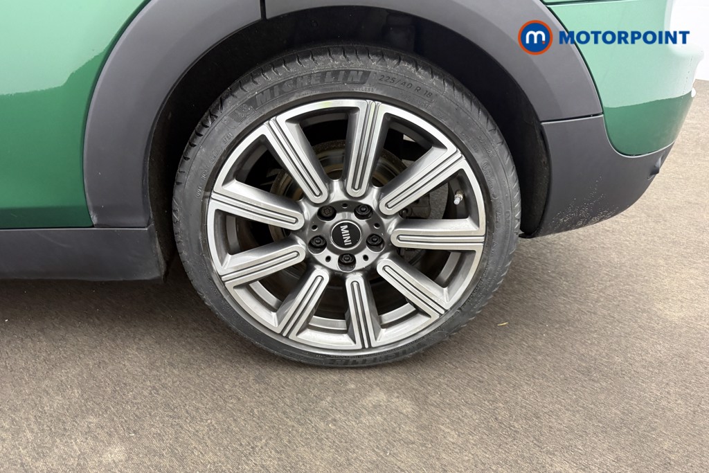 Mini Clubman Cooper Exclusive Automatic Petrol Estate - Stock Number (1606336) - 36th supplementary image