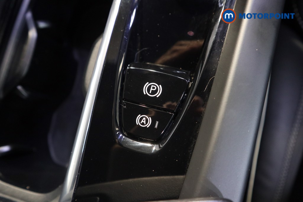 Volvo V60 R Design Automatic Petrol Estate - Stock Number (1607146) - 9th supplementary image