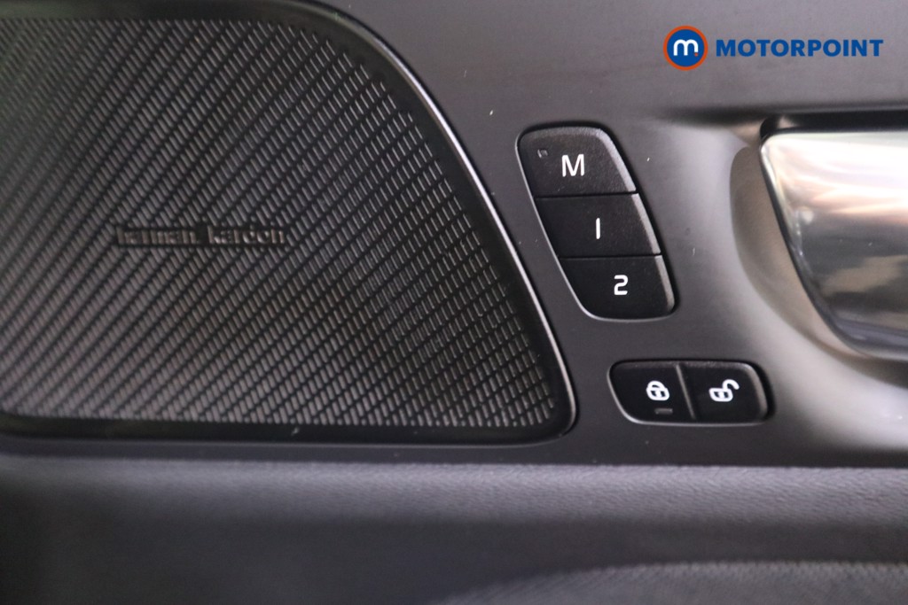 Volvo V60 R Design Automatic Petrol Estate - Stock Number (1607146) - 15th supplementary image