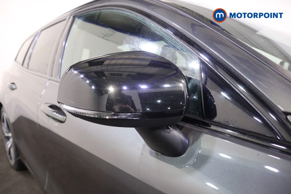 Volvo V60 R Design Automatic Petrol Estate - Stock Number (1607146) - 39th supplementary image