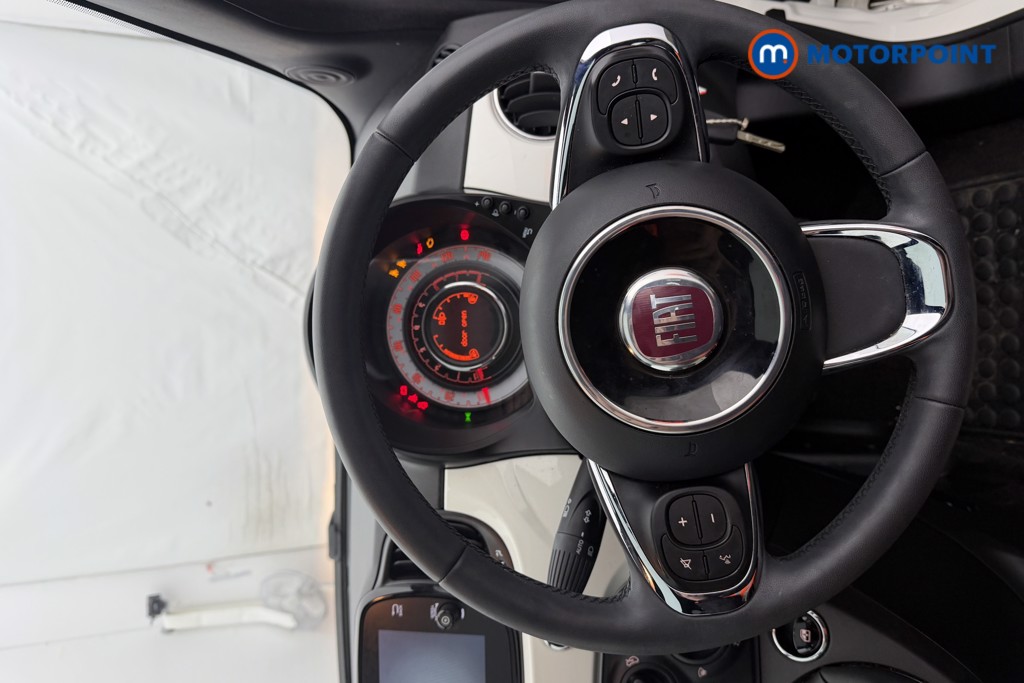 Fiat 500 Dolcevita Manual Petrol Hatchback - Stock Number (1607745) - 1st supplementary image