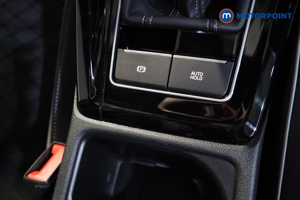 Volkswagen Golf R-Line Manual Petrol Hatchback - Stock Number (1609433) - 11th supplementary image