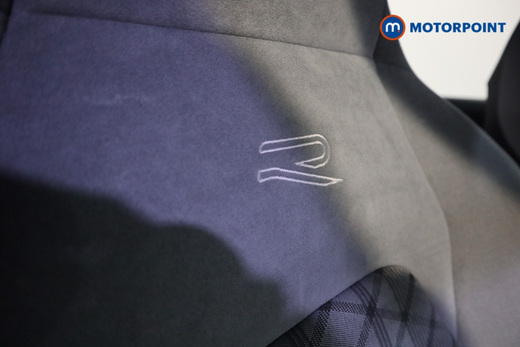 Volkswagen Golf R-Line Manual Petrol Hatchback - Stock Number (1609433) - 18th supplementary image