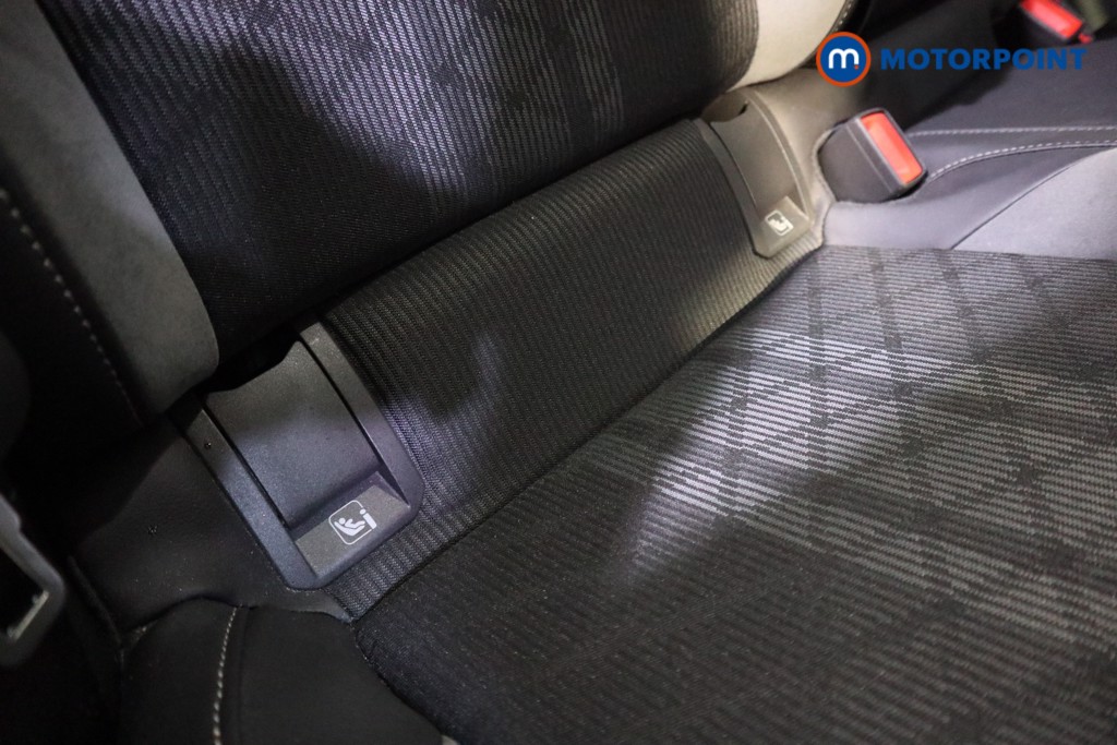 Volkswagen Golf R-Line Manual Petrol Hatchback - Stock Number (1609433) - 20th supplementary image