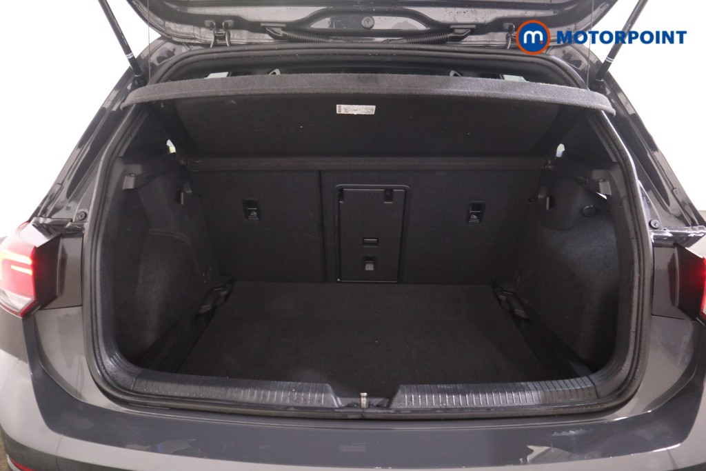Volkswagen Golf R-Line Manual Petrol Hatchback - Stock Number (1609433) - 23rd supplementary image