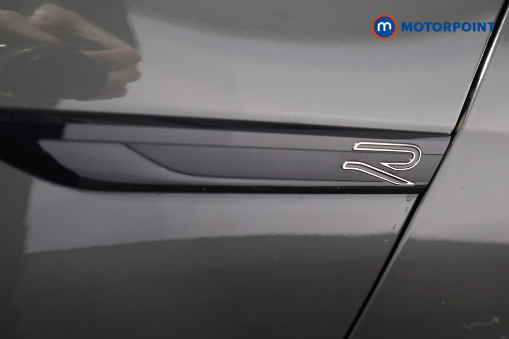 Volkswagen Golf R-Line Manual Petrol Hatchback - Stock Number (1609433) - 35th supplementary image