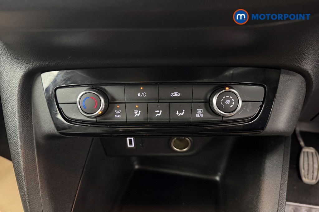 Vauxhall Corsa Design Manual Petrol Hatchback - Stock Number (1610472) - 6th supplementary image