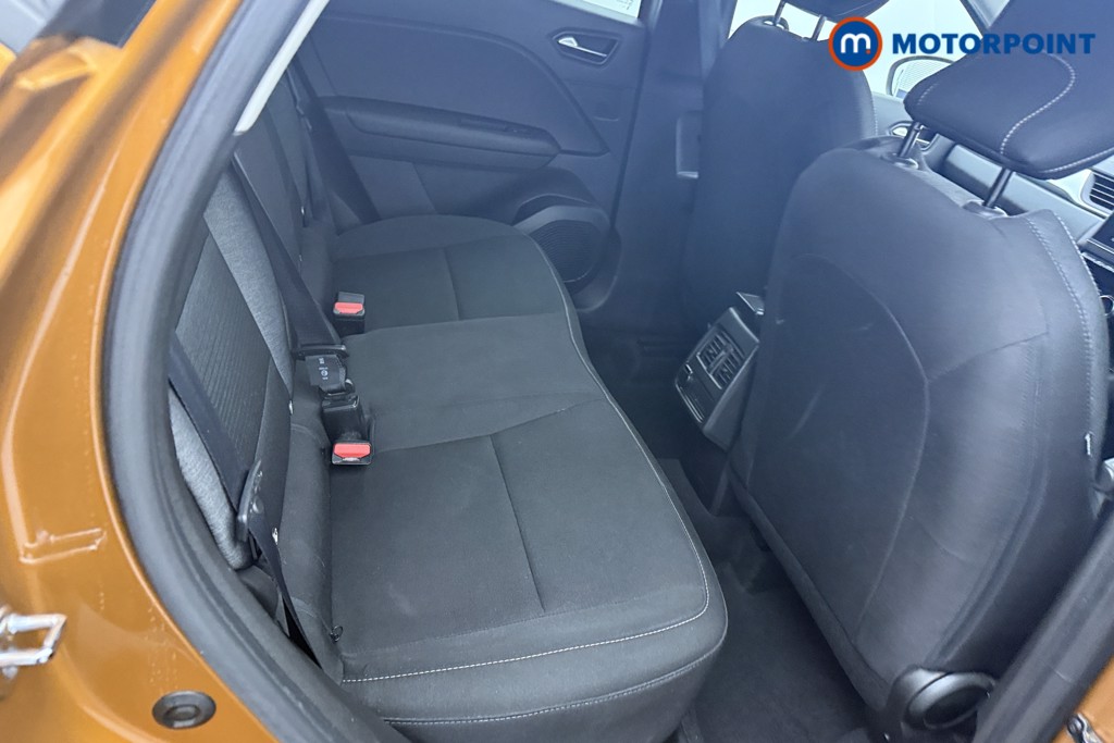 Renault Captur Iconic Manual Petrol SUV - Stock Number (1611178) - 7th supplementary image