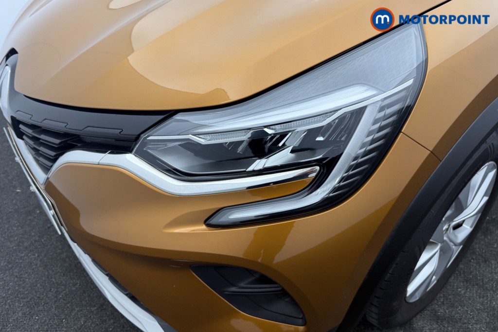 Renault Captur Iconic Manual Petrol SUV - Stock Number (1611178) - 23rd supplementary image