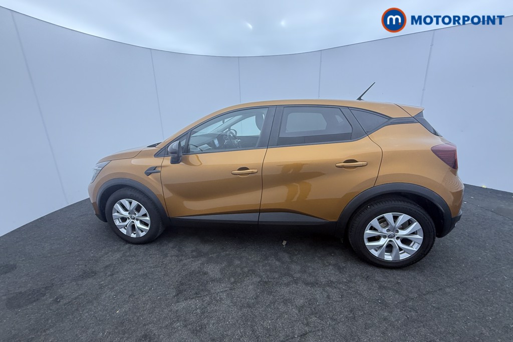 Renault Captur Iconic Manual Petrol SUV - Stock Number (1611178) - 26th supplementary image