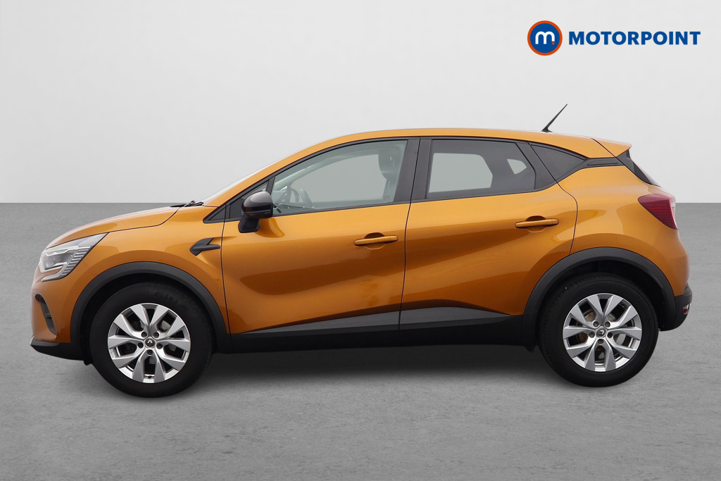 Renault Captur Iconic Manual Petrol SUV - Stock Number (1611178) - Passenger side