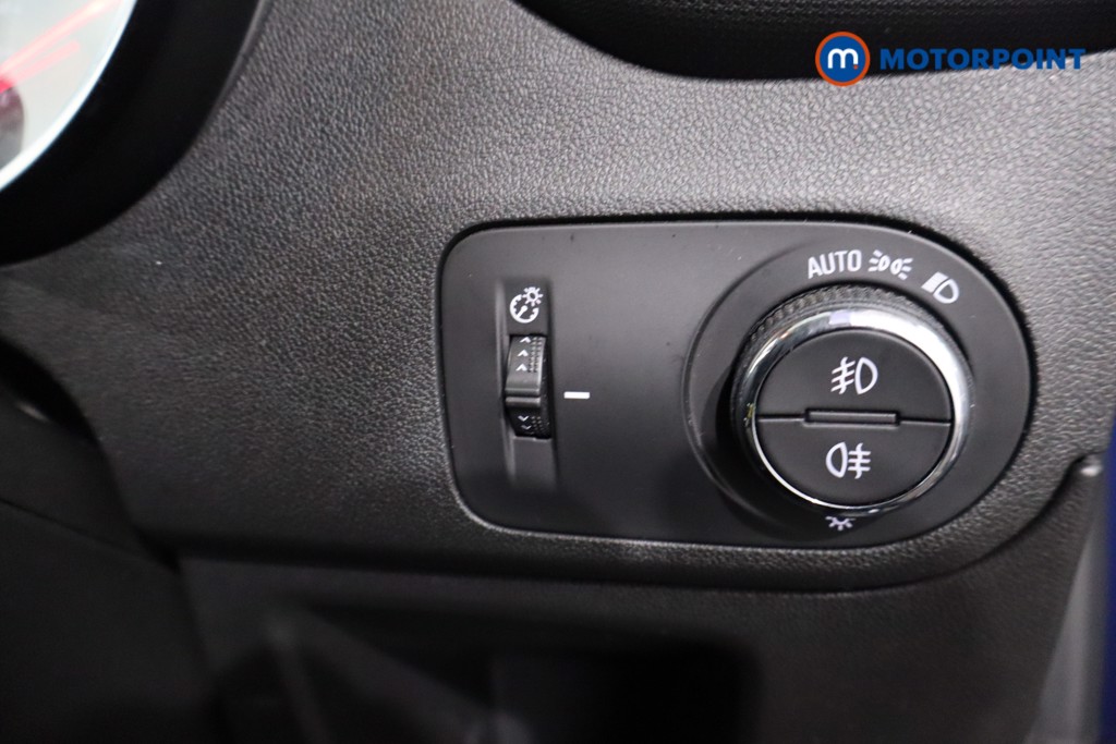 Vauxhall Crossland Ultimate Manual Petrol SUV - Stock Number (1611683) - 17th supplementary image