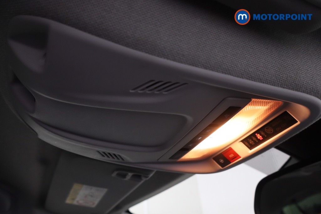 Vauxhall Crossland Ultimate Manual Petrol SUV - Stock Number (1611683) - 21st supplementary image