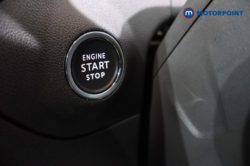 Vauxhall Crossland Ultimate Manual Petrol SUV - Stock Number (1611683) - 22nd supplementary image