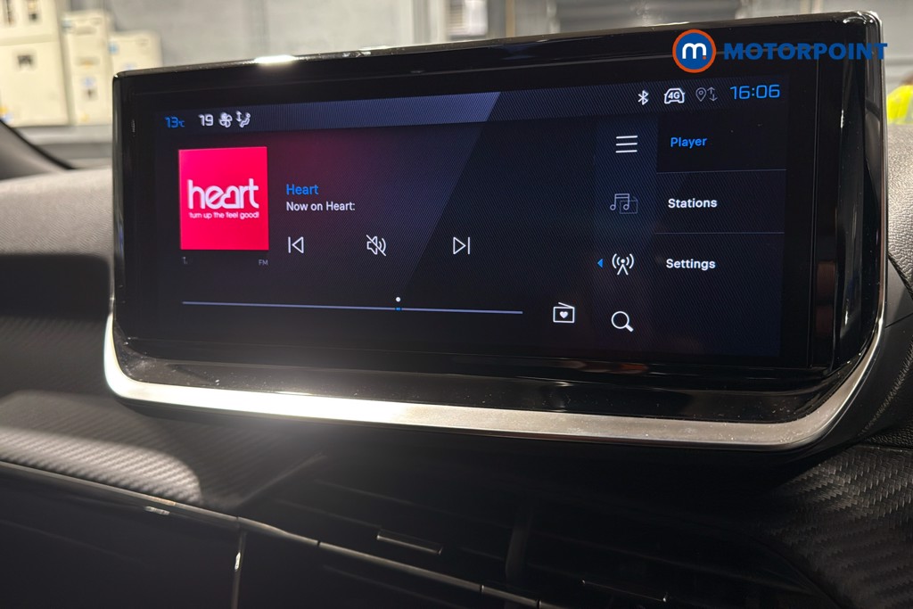 Peugeot 2008 Allure Automatic Petrol SUV - Stock Number (1612927) - 9th supplementary image