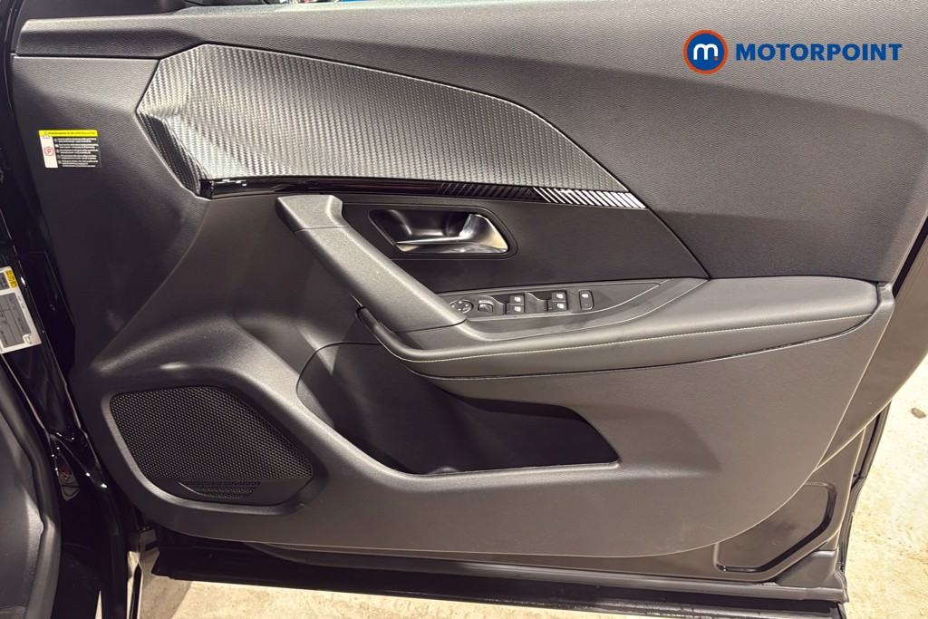 Peugeot 2008 Allure Automatic Petrol SUV - Stock Number (1612927) - 19th supplementary image