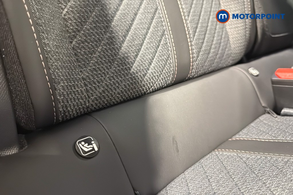 Peugeot 2008 Allure Automatic Petrol SUV - Stock Number (1612927) - 29th supplementary image