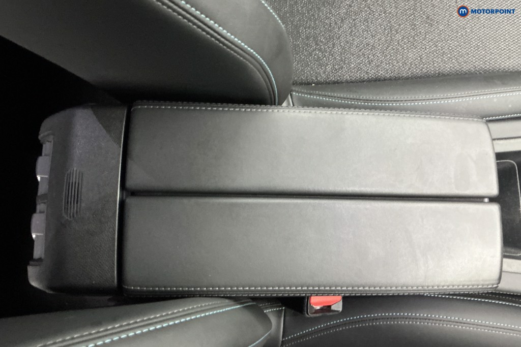 Peugeot 308 Allure Automatic Petrol Estate - Stock Number (1613958) - 17th supplementary image