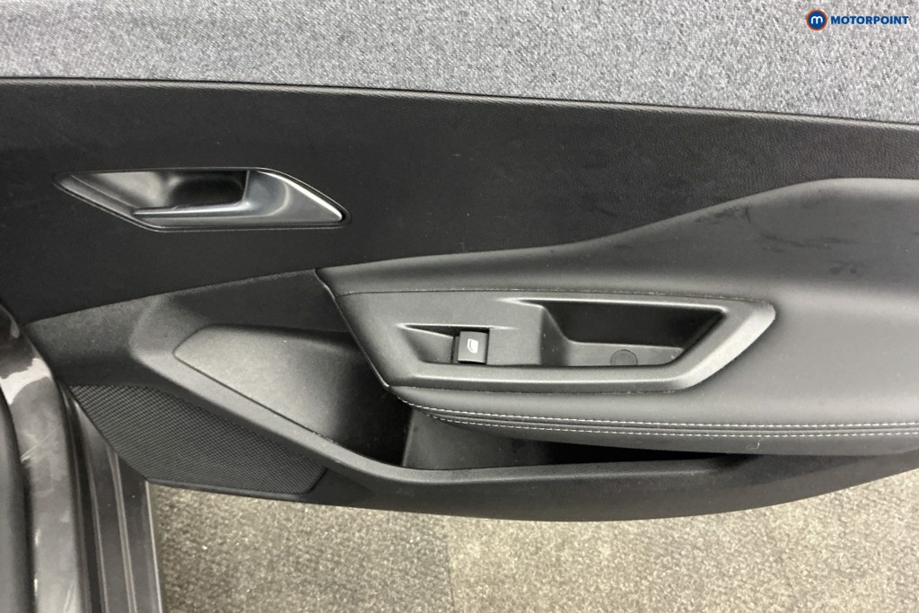 Peugeot 308 Allure Automatic Petrol Estate - Stock Number (1613958) - 27th supplementary image