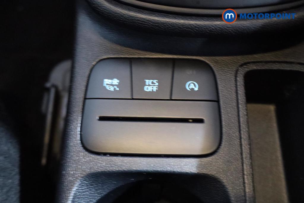 Ford Fiesta St-Line Vignale Manual Petrol Hatchback - Stock Number (1614027) - 5th supplementary image
