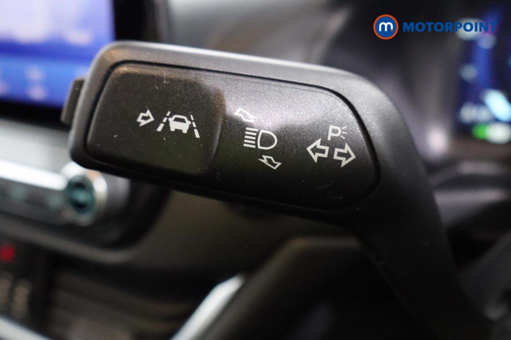 Ford Fiesta St-Line Vignale Manual Petrol Hatchback - Stock Number (1614027) - 9th supplementary image