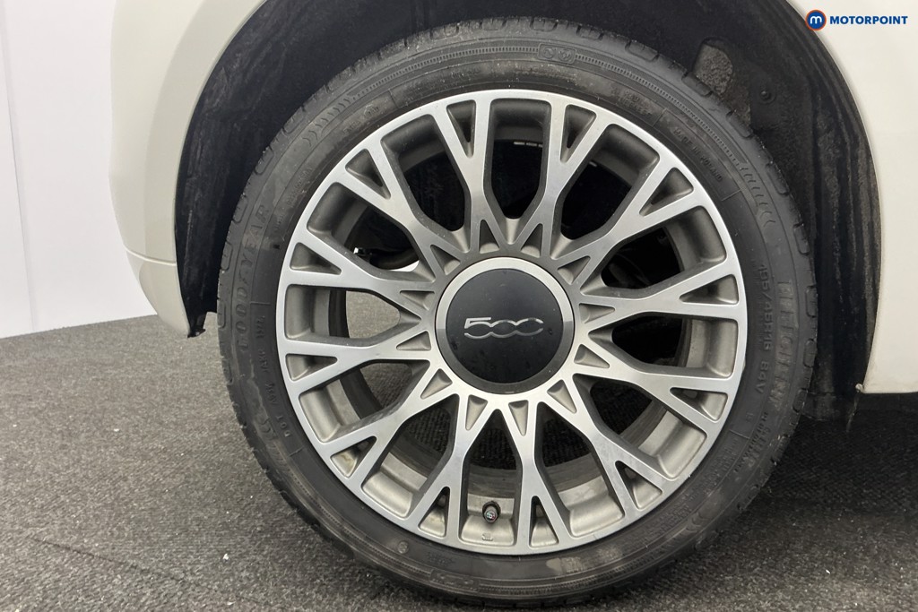 Fiat 500 Dolcevita Plus Manual Petrol Hatchback - Stock Number (1614064) - 35th supplementary image