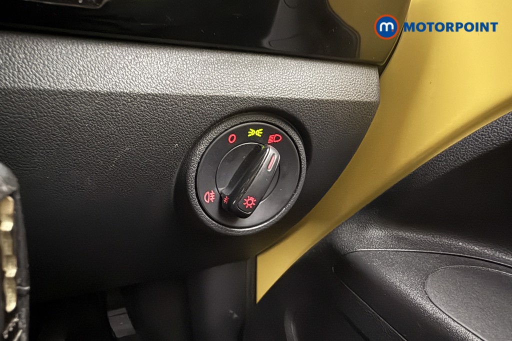 Volkswagen UP Look Up Manual Petrol Hatchback - Stock Number (1614351) - 10th supplementary image