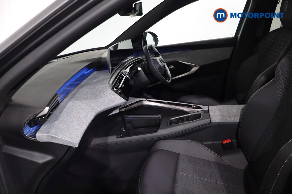 Peugeot 5008 GT Automatic Petrol SUV - Stock Number (1615114) - 4th supplementary image