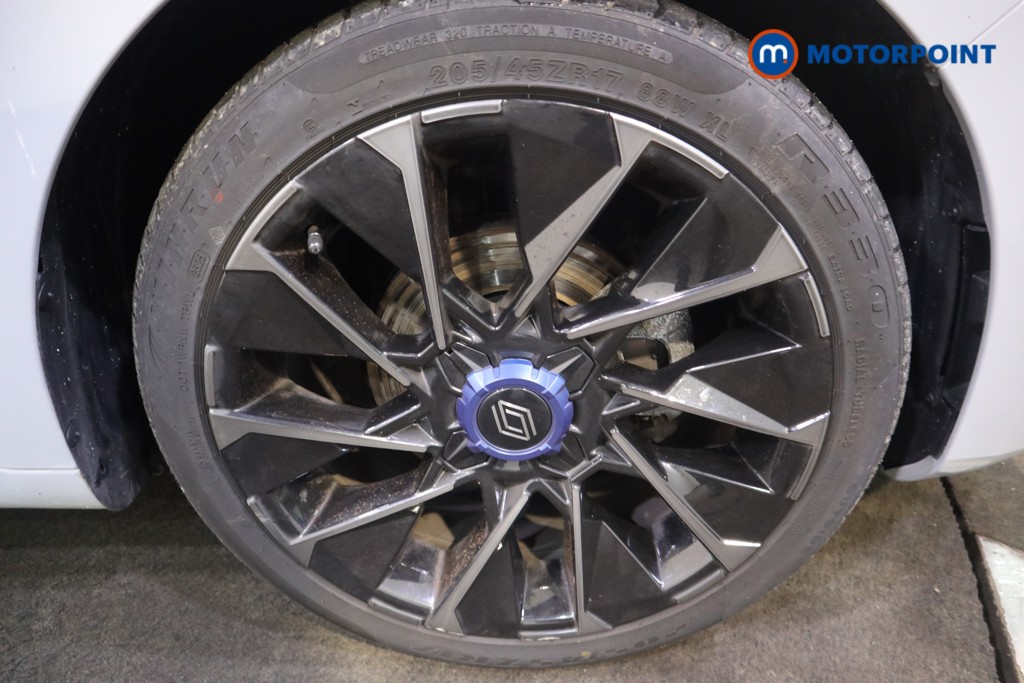 Renault Clio Esprit Alpine Manual Petrol Hatchback - Stock Number (1615406) - 24th supplementary image