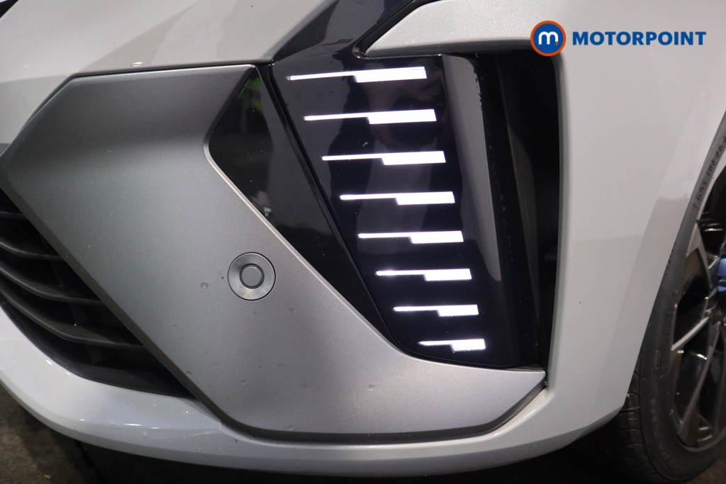 Renault Clio Esprit Alpine Manual Petrol Hatchback - Stock Number (1615406) - 35th supplementary image