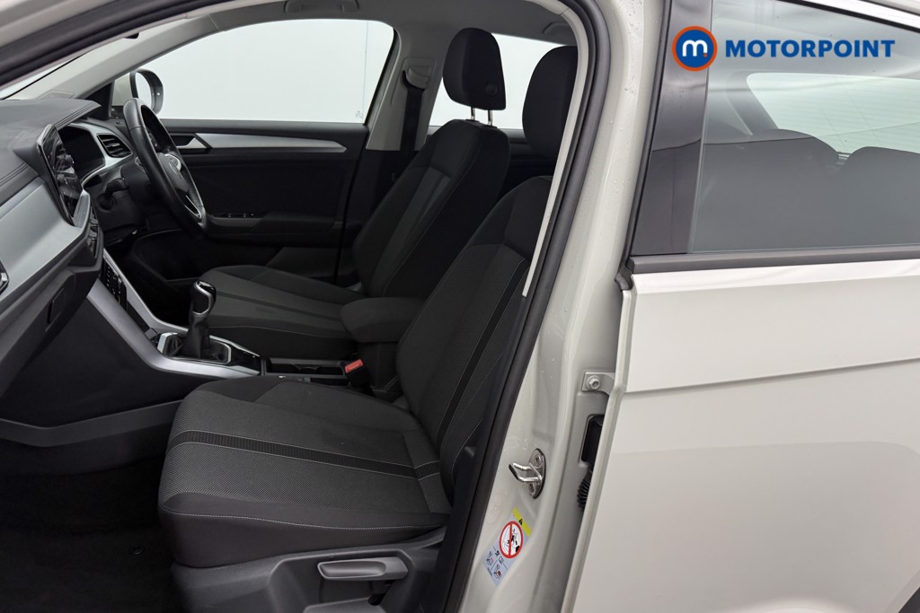 Volkswagen T-Roc Life Manual Petrol SUV - Stock Number (1616286) - 2nd supplementary image