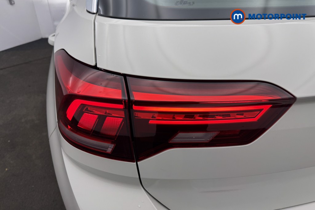 Volkswagen T-Roc Life Manual Petrol SUV - Stock Number (1616286) - 9th supplementary image
