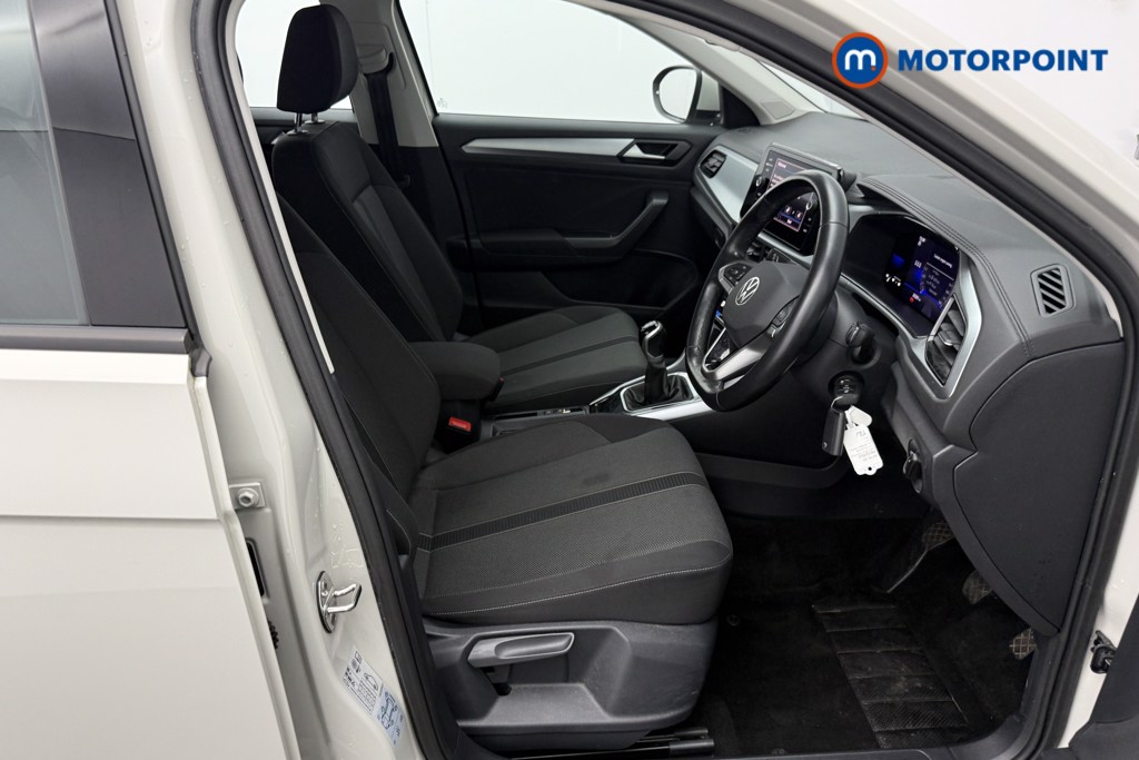 Volkswagen T-Roc Life Manual Petrol SUV - Stock Number (1616286) - 18th supplementary image