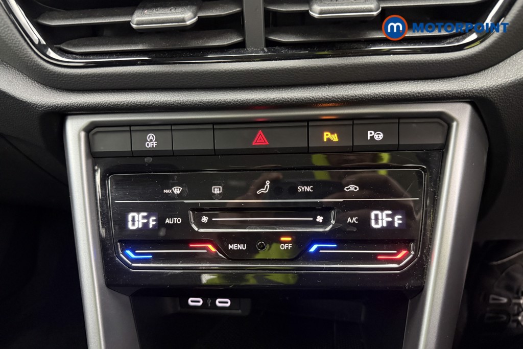 Volkswagen T-Roc Life Manual Petrol SUV - Stock Number (1616286) - 25th supplementary image