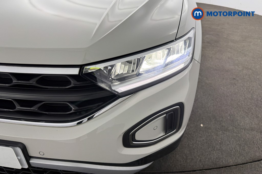 Volkswagen T-Roc Life Manual Petrol SUV - Stock Number (1616286) - 32nd supplementary image