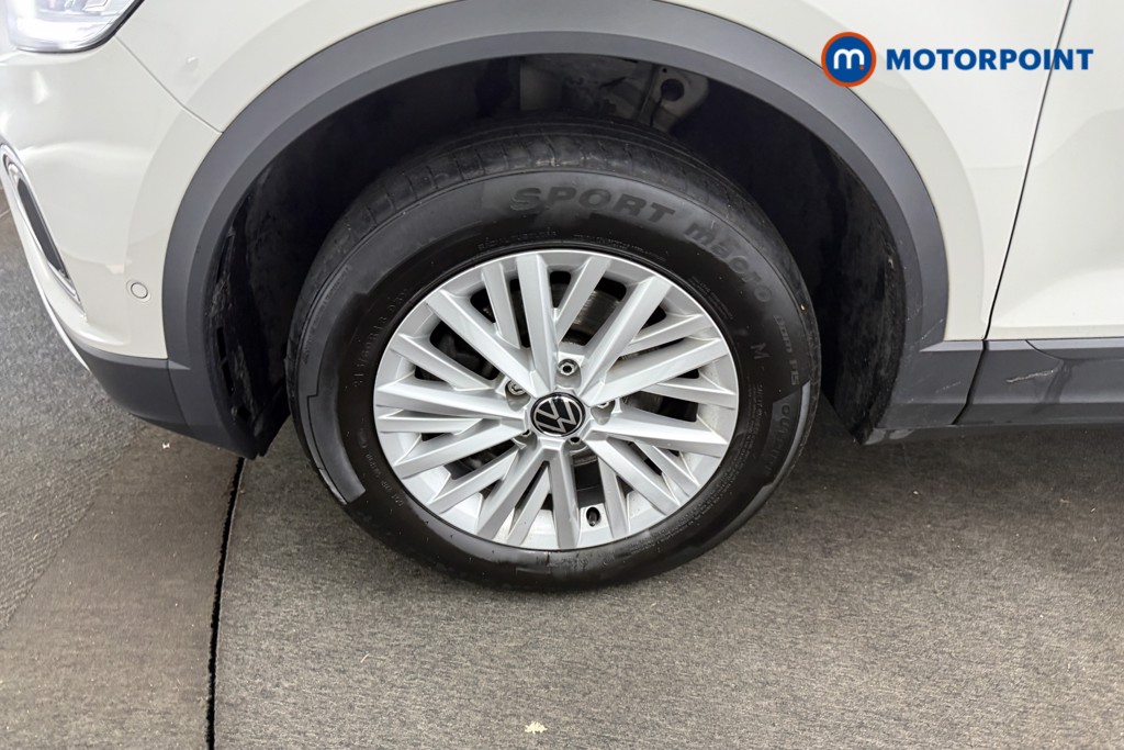 Volkswagen T-Roc Life Manual Petrol SUV - Stock Number (1616286) - 33rd supplementary image