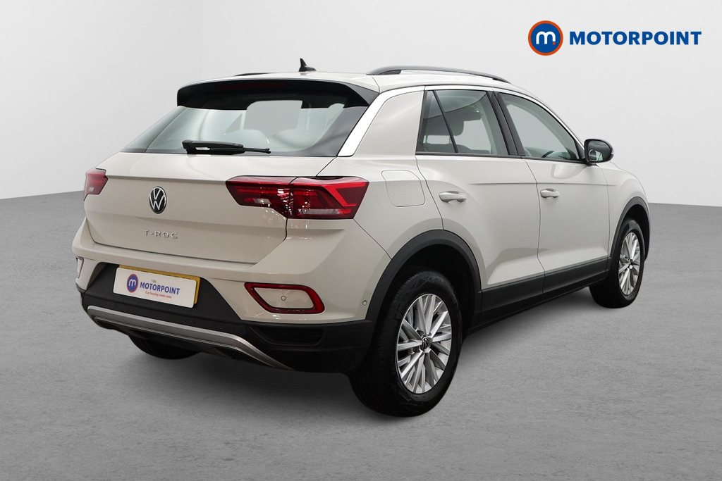 Volkswagen T-Roc Life Manual Petrol SUV - Stock Number (1616286) - Drivers side rear corner