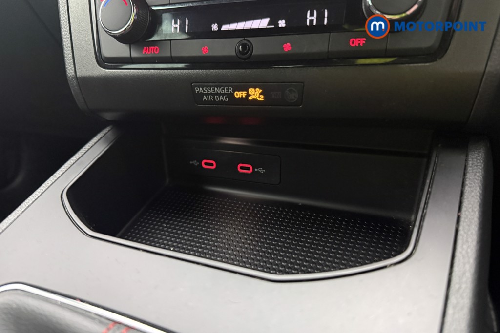 Seat Ibiza FR Manual Petrol Hatchback - Stock Number (1616291) - 14th supplementary image