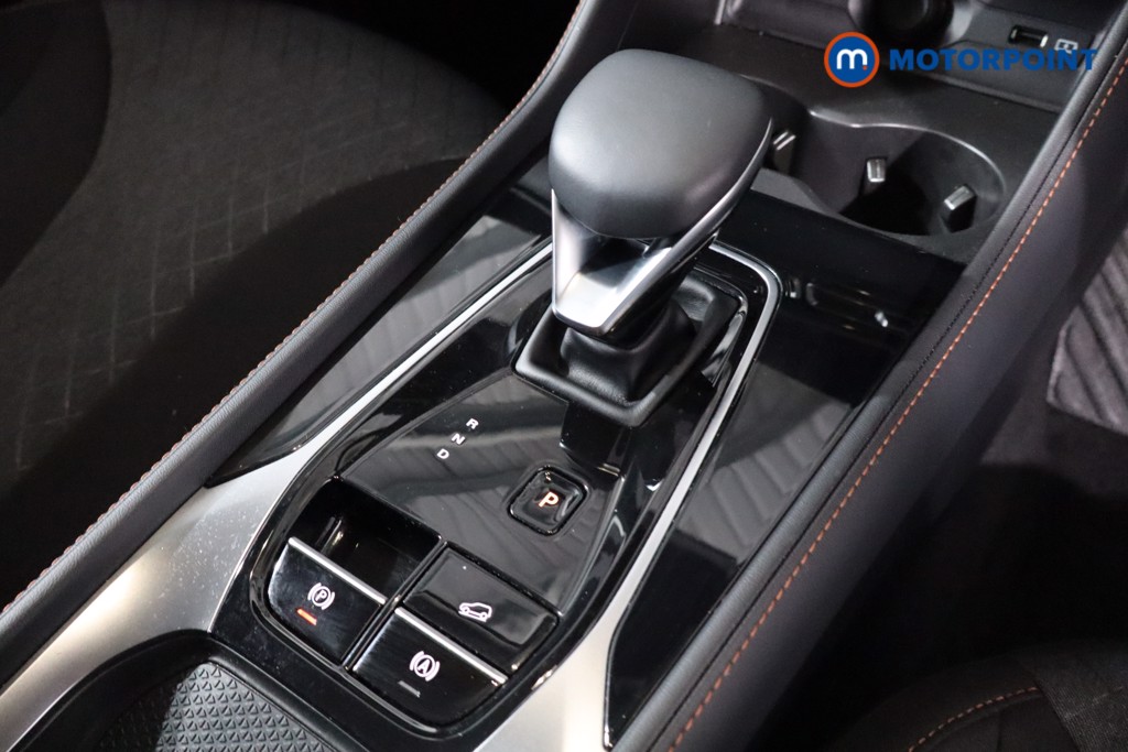 Mg Motor Uk HS SE Automatic Petrol-Electric Hybrid SUV - Stock Number (1616669) - 17th supplementary image