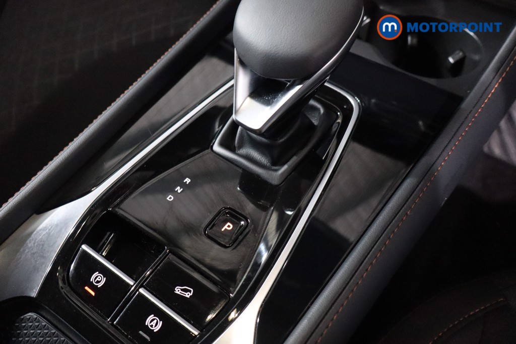 Mg Motor Uk HS SE Automatic Petrol-Electric Hybrid SUV - Stock Number (1616698) - 17th supplementary image