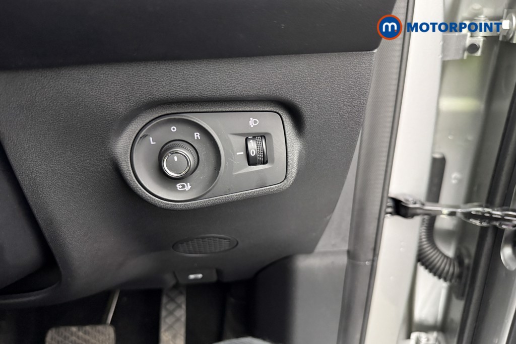 Mg Motor Uk ZS Trophy Automatic Petrol-Electric Hybrid SUV - Stock Number (1616920) - 20th supplementary image