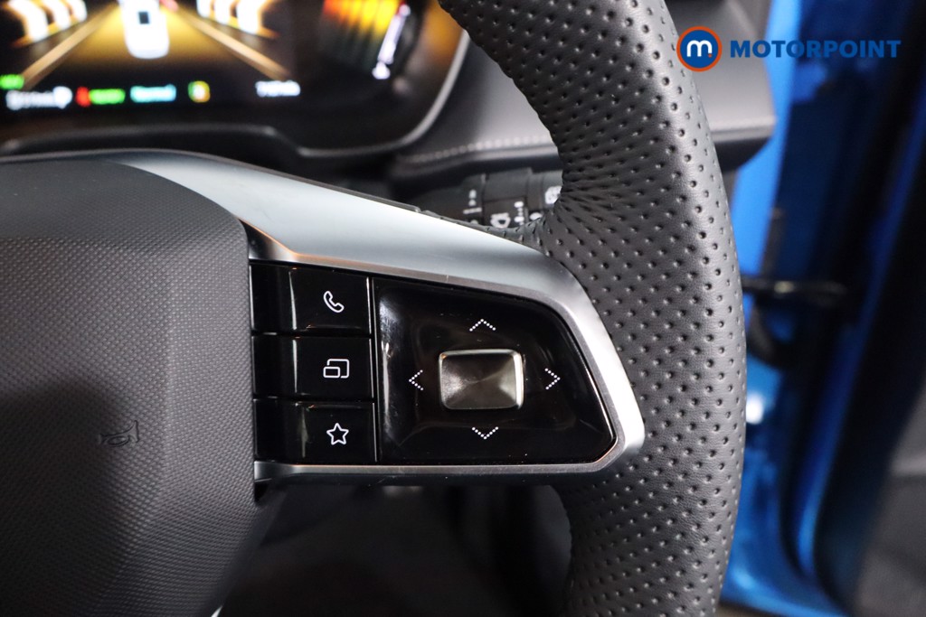 Mg Motor Uk ZS Trophy Automatic Petrol-Electric Hybrid SUV - Stock Number (1617091) - 8th supplementary image