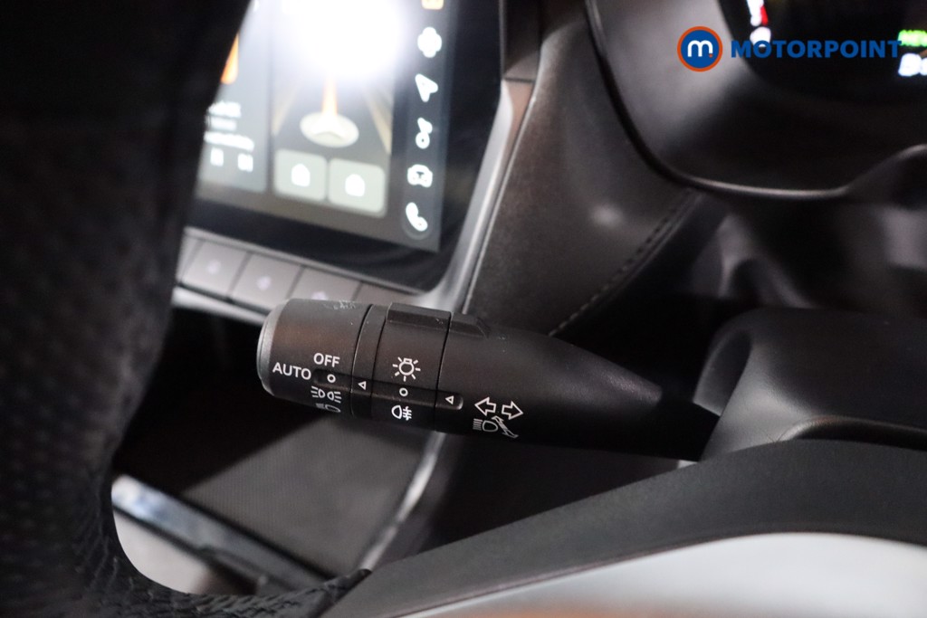 Mg Motor Uk ZS Trophy Automatic Petrol-Electric Hybrid SUV - Stock Number (1617091) - 14th supplementary image