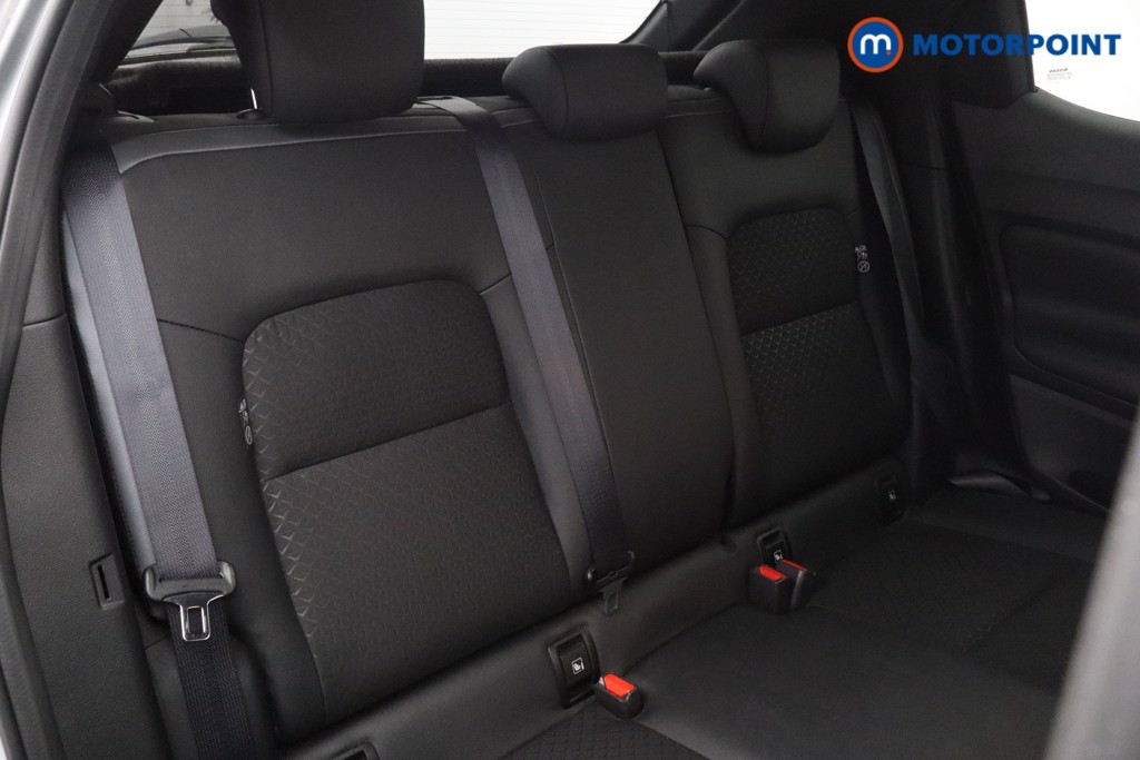 Nissan Juke N-Connecta Manual Petrol SUV - Stock Number (1617499) - 11th supplementary image